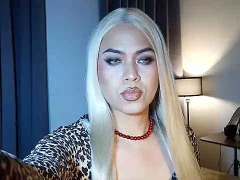 MistressLuna1