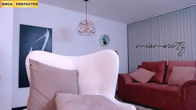 miamoretz (F milf) - I want to squirt on your face😈💦
