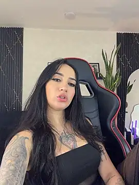 EmmyEvans1 webcam