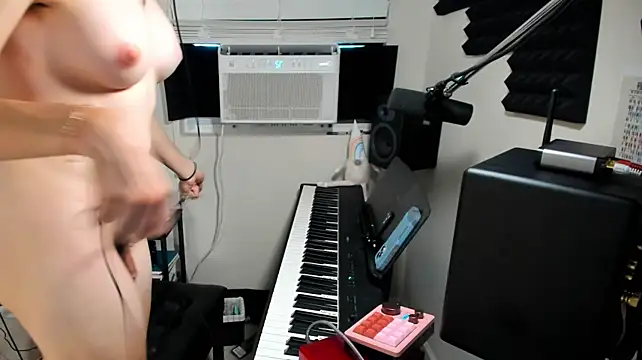 itschloelaurent live cam