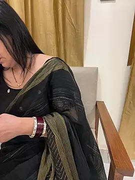 anshika_arya (F milf) - Hyyy Guys