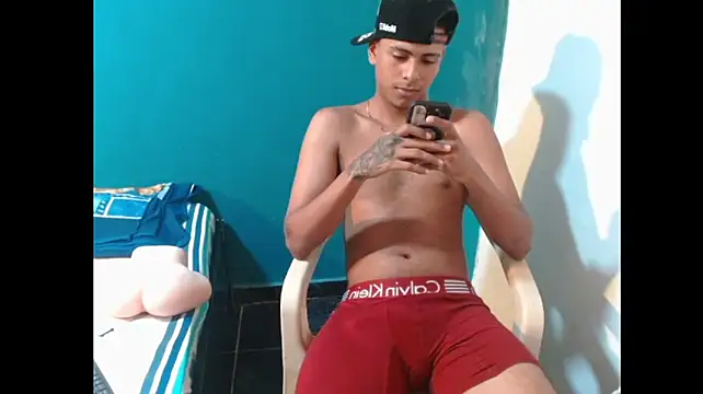 Andrew25-