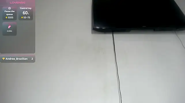 Fox_Loves live cam on StripChat
