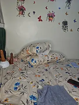 Cum-Quin live cam on StripChat