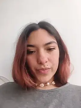 QueenVictoria1 live cam on StripChat