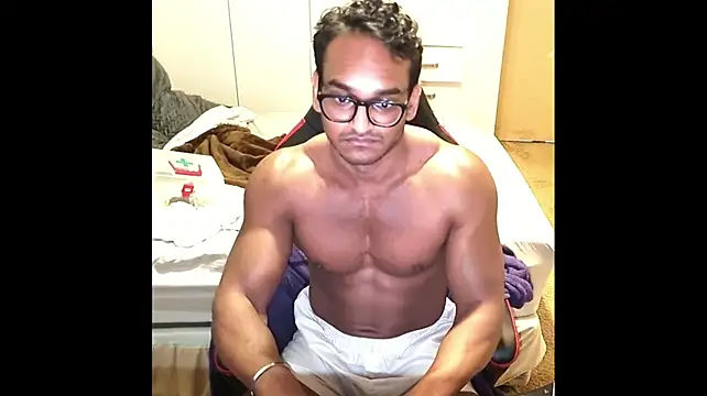 Theothermofo1 live cam on StripChat