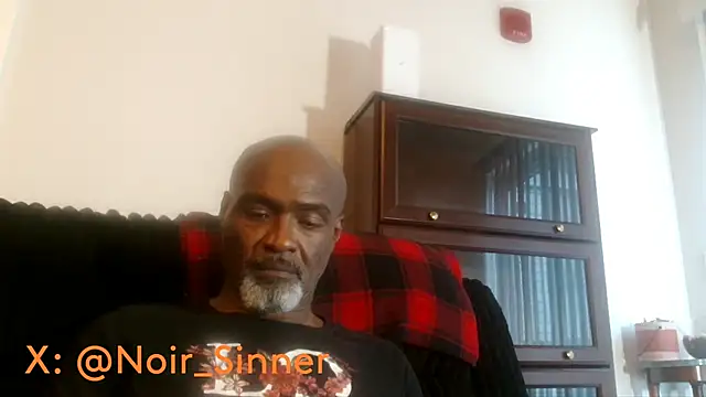 sinnernoir live sex cam