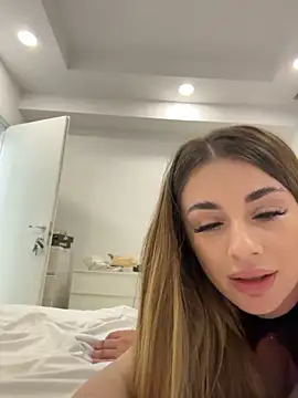 IsabellaEtthan live sex cam