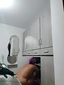 mia_mancinii webcam