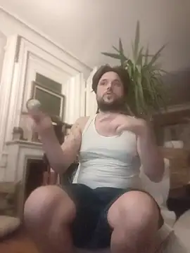 Titilouonlyf69 webcam