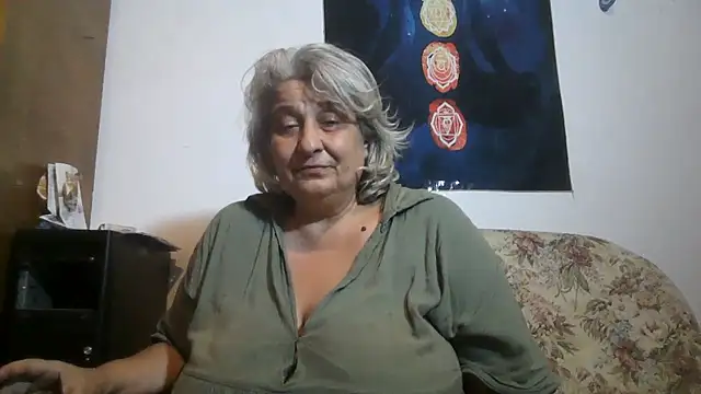 ExquisiteMature webcam