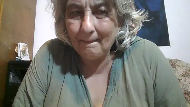 ExquisiteMature webcam