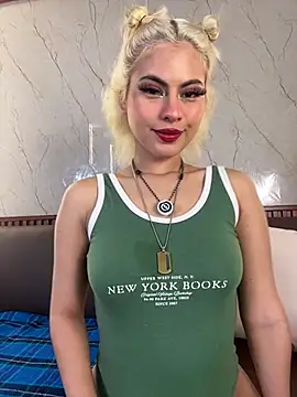 Eva_Feller69