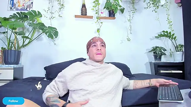 cute_bdsm_latinos (M young) - Show Dildo ASS HOT
