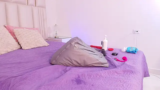 Alanarose (Alanarose18)