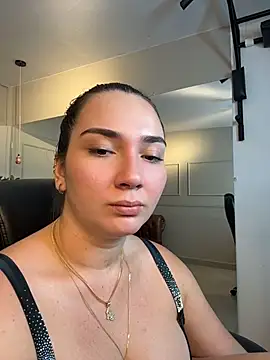 ava_blue live webcam