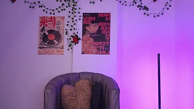 CoralieBronson webcam