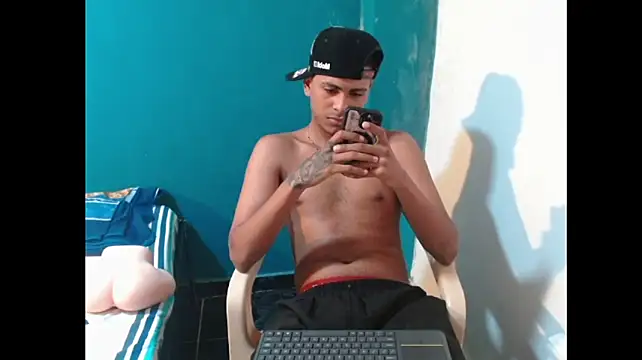 Andrew25- webcam