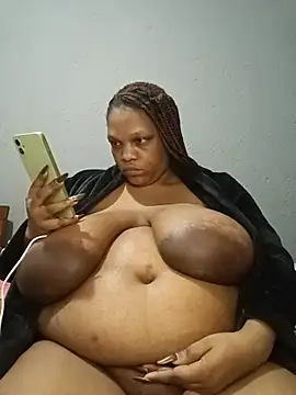 HappygalTheQueen webcam