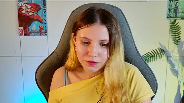 LilitEverly webcam