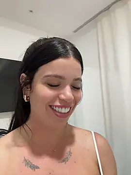 online nude chatroom Rafaellaz