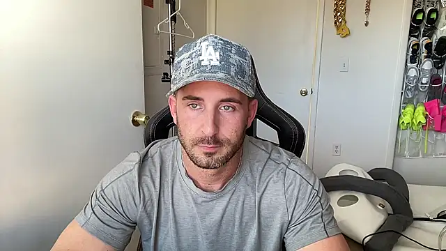 brettmycles28