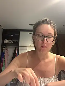 Jugira live cam on StripChat