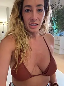 sweetalegra_ (F milf) - Lush play pov or Clip LT
