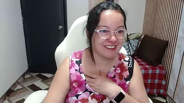 Sonialorens_ webcam