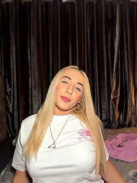 Strongqueen live sex cam
