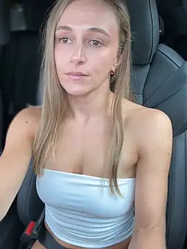 lunagirl13 live cam