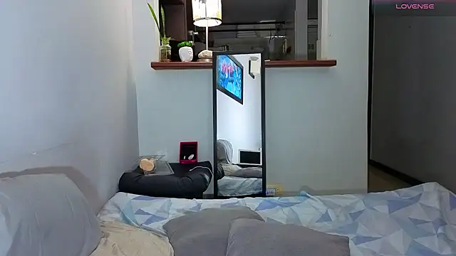 Matiashorney webcam
