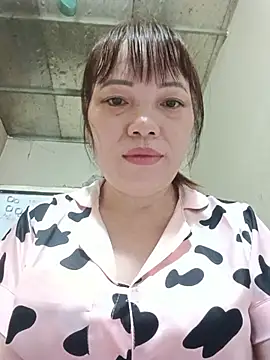 Sana-vn live cam on StripChat
