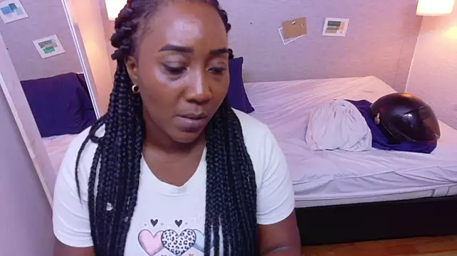 kiara_evanss webcam