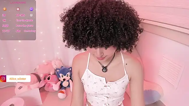 alice_winter_ (F young) - Topples+Clamps On NIpples