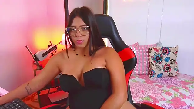 Megaan_Greey