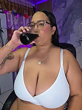 Teffy__xxx webcam