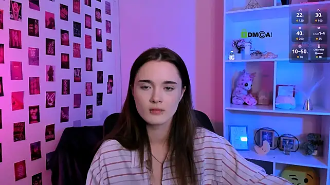 liana_kisses webcam