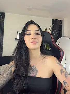 EmmyEvans1 webcam
