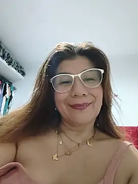 Naught-Milf