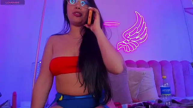 alice_kingsley_ webcam