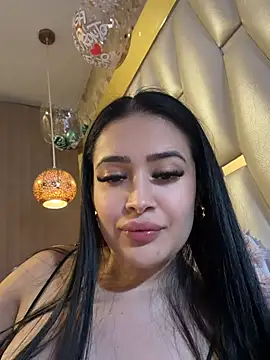 striptease live Sara Fun