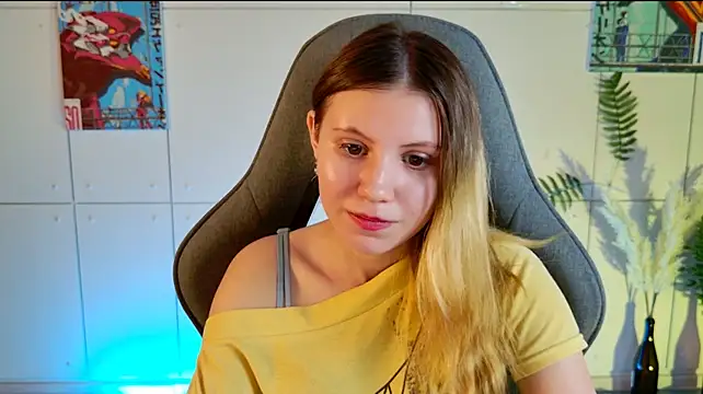 LilitEverly webcam