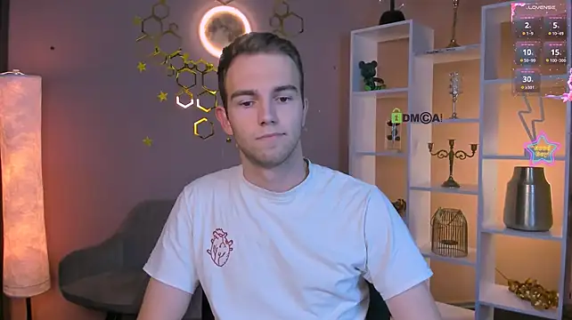 noah_nero webcam