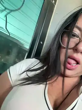 MileyGia live sex cam