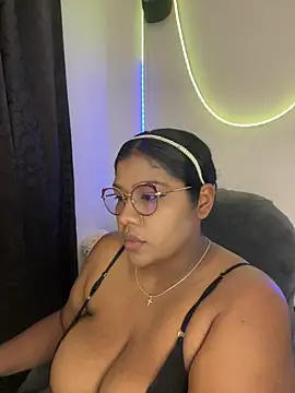 paola091 webcam