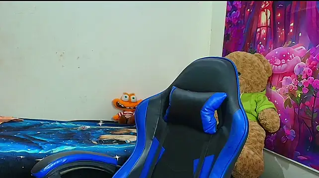 Karol_naughty webcam