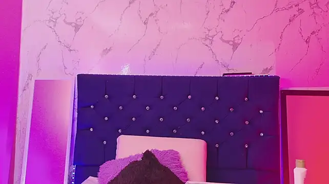 Dakotaa_Johnson