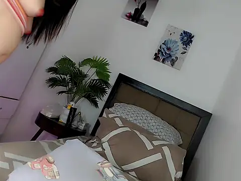 Miss_twinny21