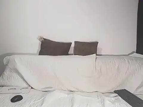 Zoe_Pierce